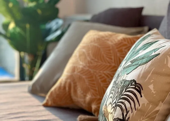 Les Deux Phares Les Sables-dʼOlonne